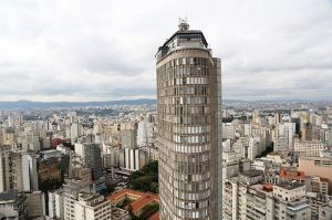 alt= "cosa visitare a San Paolo, Brasile, Edificio Italia"